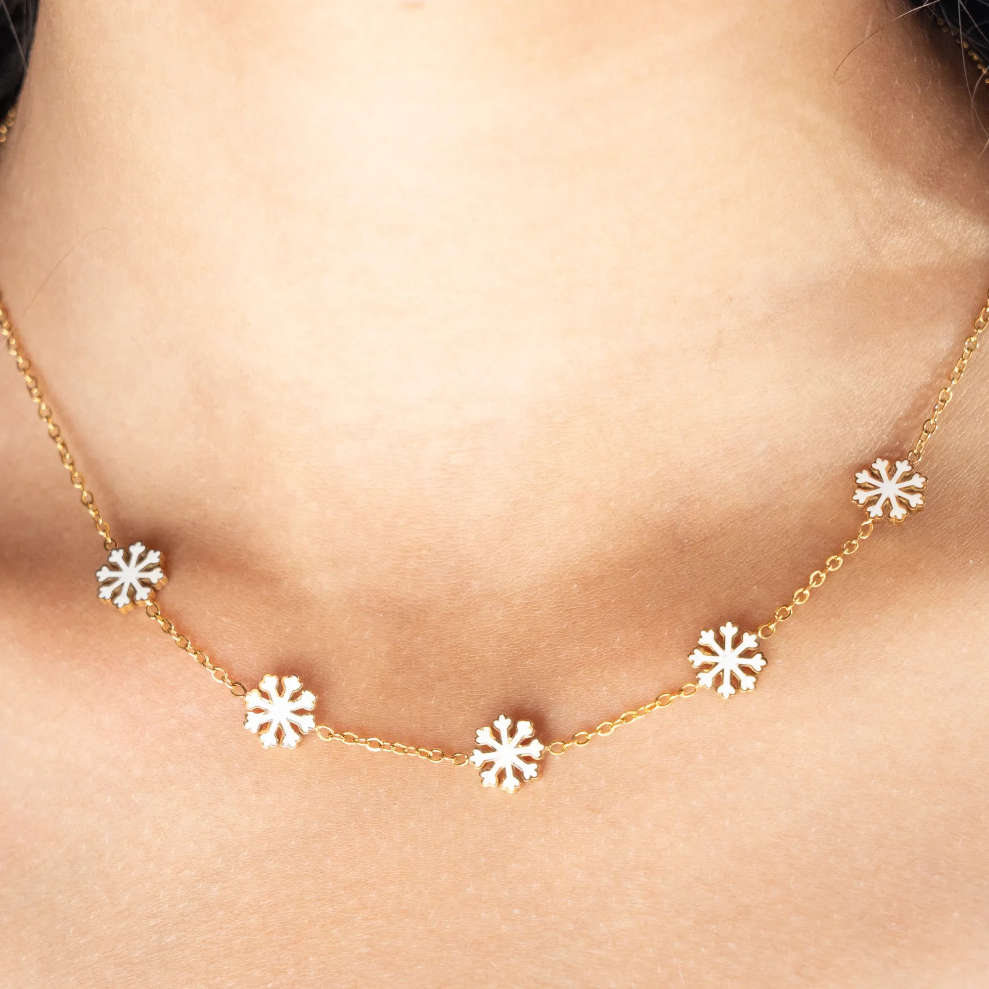 Snowflake Sparkle Necklace - Image 3